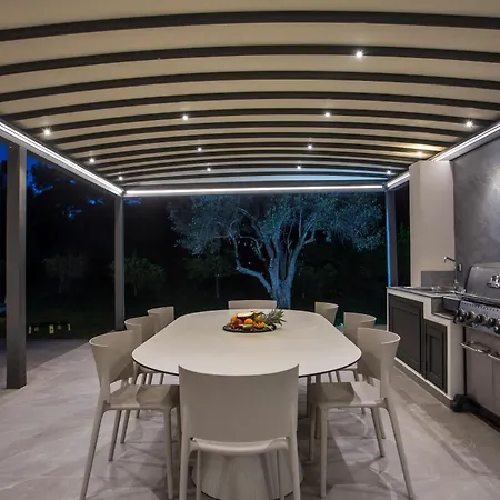Casadi Luxury Villa *